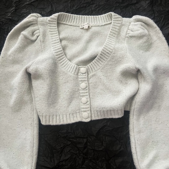 FOR LOVE & LEMONS CROP TOP SWEATER - Picture 1 of 2